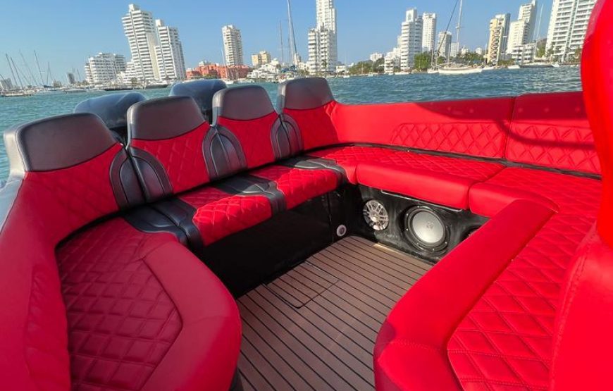 36 ft Boat Lamborghini – 11 Guests