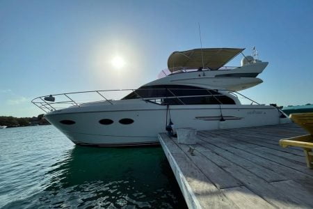 Cartagena boat rental 43ft 14