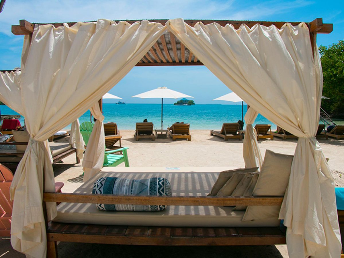 Islabela rosario islands 5