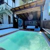 Pao Pao Beach Club Jacuzzi Room