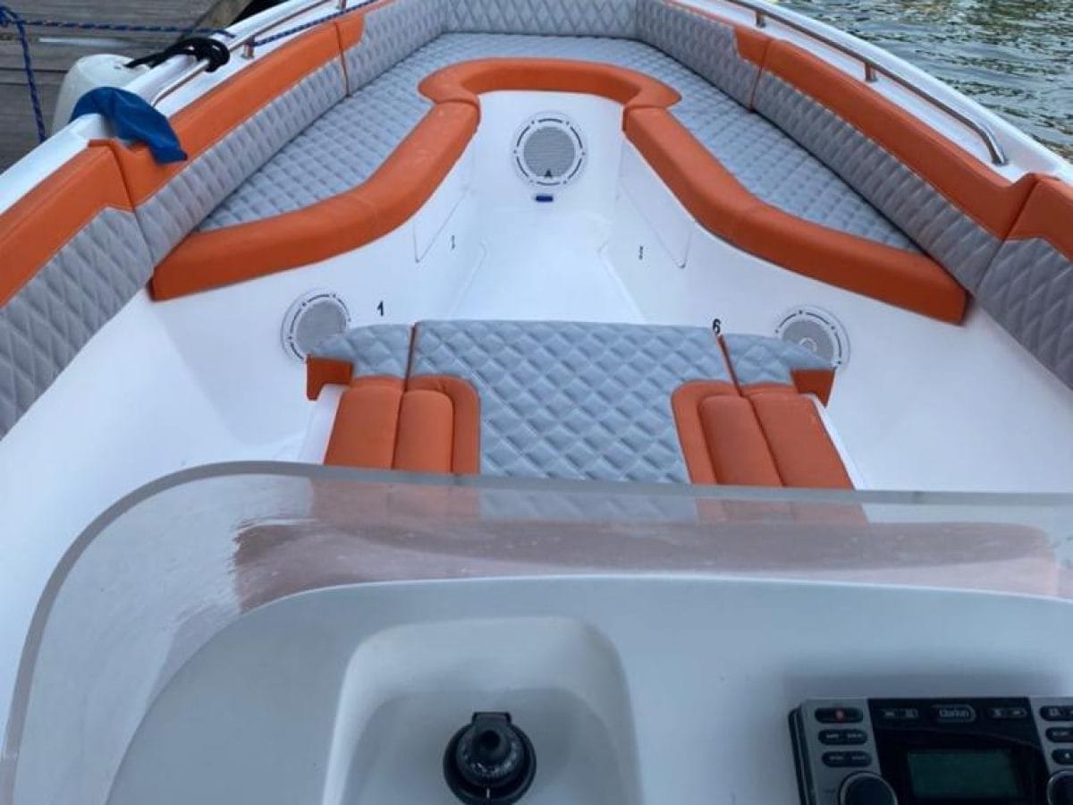 29 ft boat Cartagena charter-4