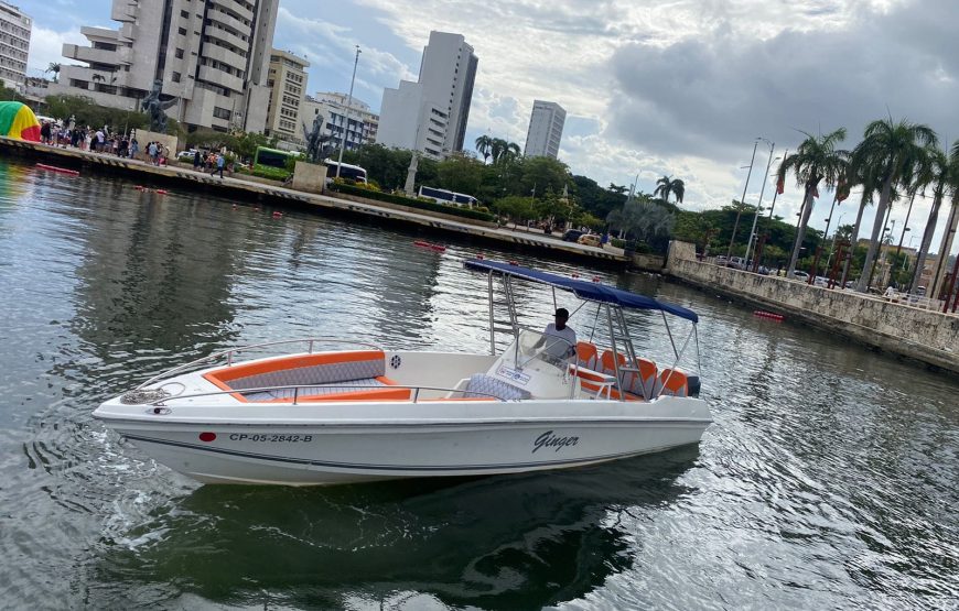 29 ft Boat Ginger – 7 Guests