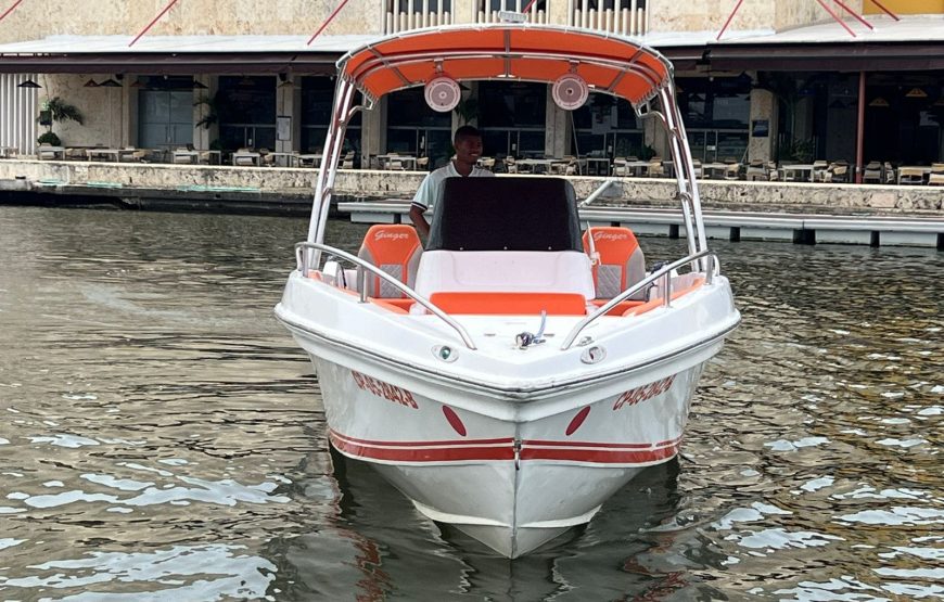 29 ft Boat Ginger – 7 Guests