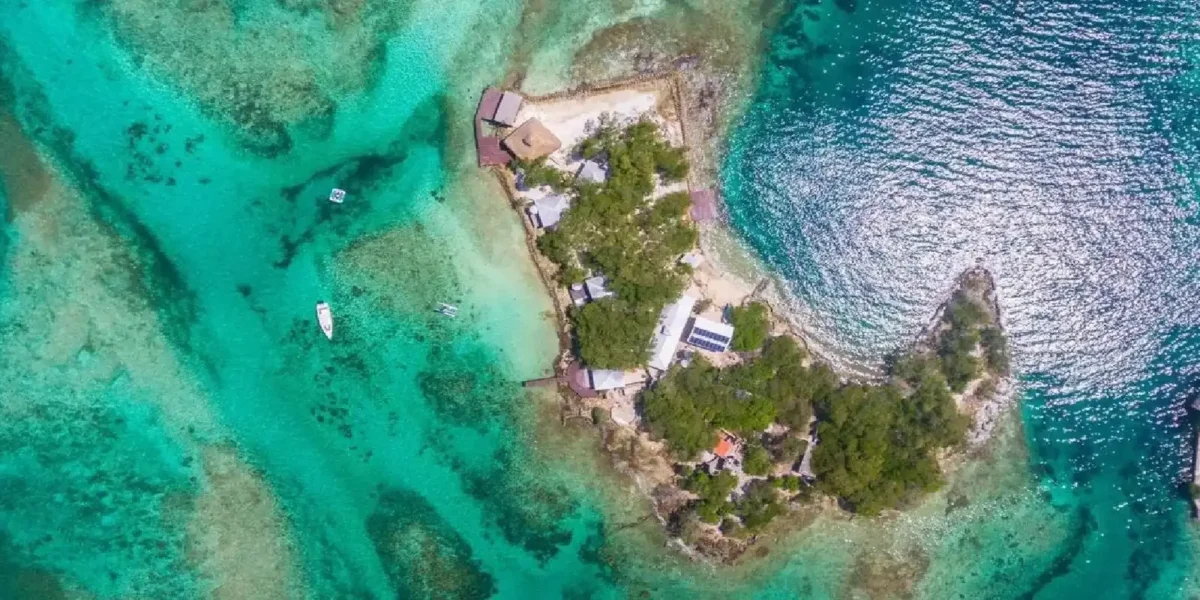 Aerial view of Isla Gigi in the Rosario Islands