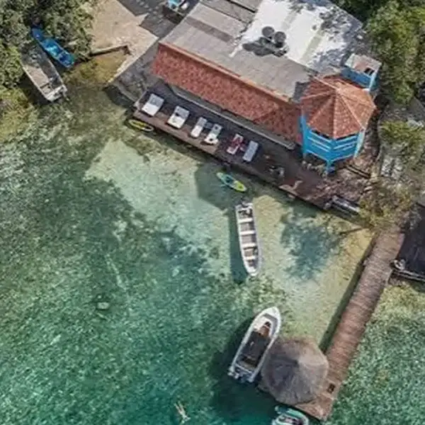 Aerial view of Fragata Island House in the Rosario Islands, Cartagena