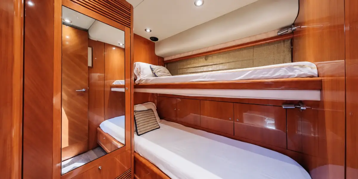 Cabin with bunk beds on the Martlet yacht