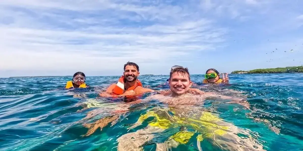 Group snorkeling in the Rosario Islands