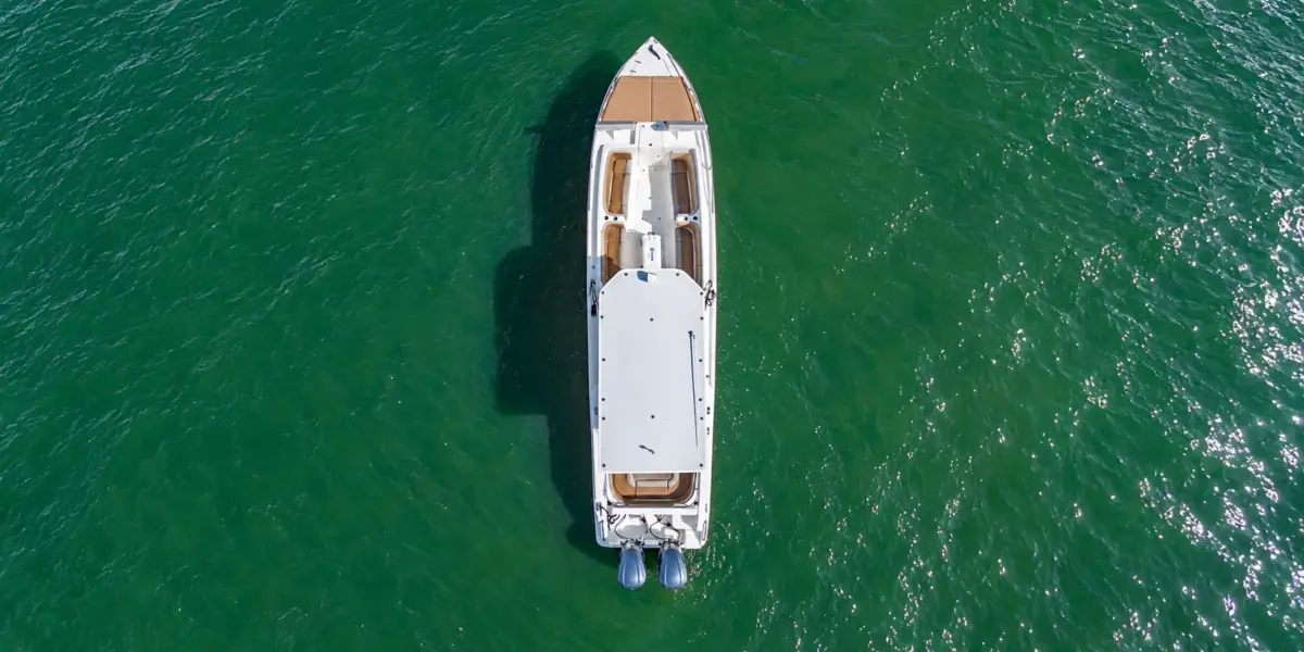 Aerial top view of the Virginia 420 boat